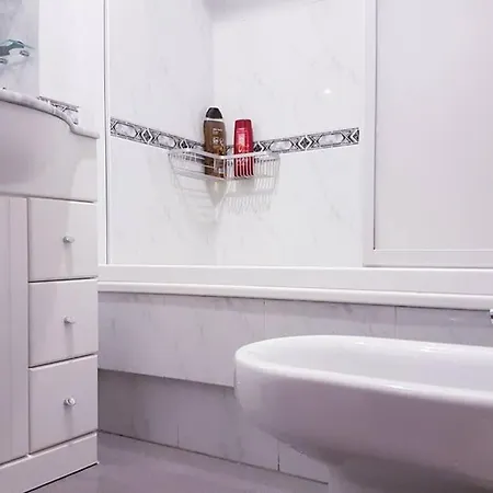 Apartamento Completo Con Parking Privado Y Wifi En San Roque Vigo Exterior photo
