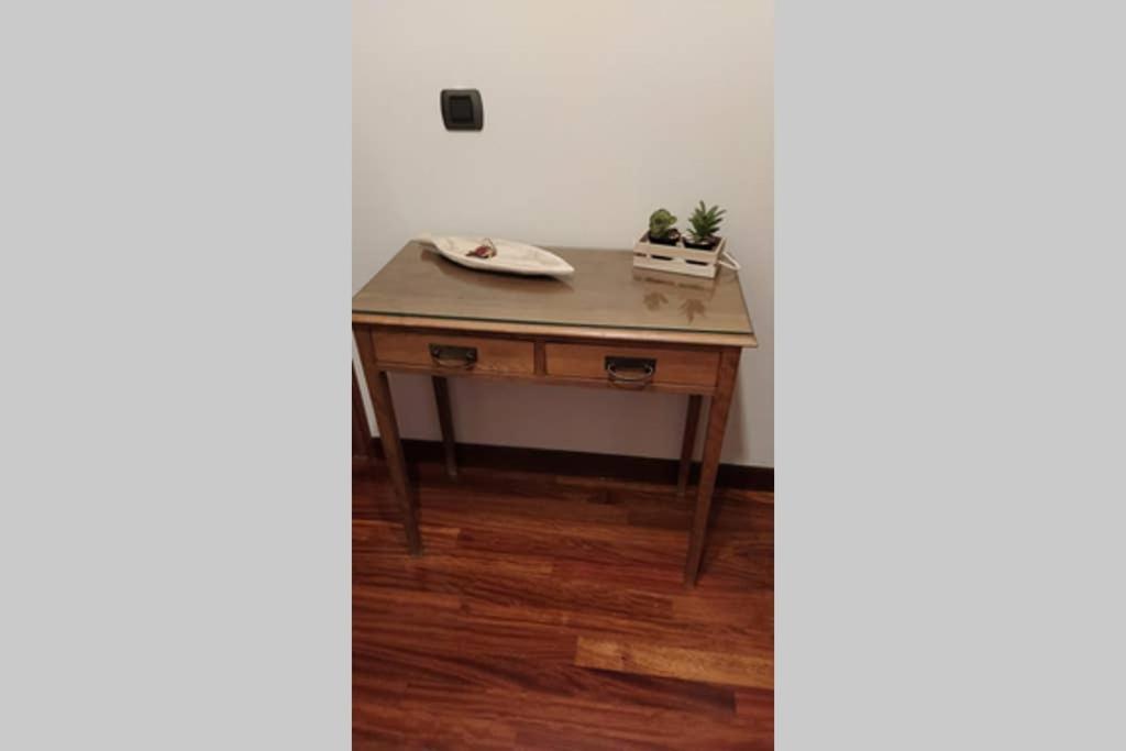 Completo Con Parking Privado Y Wifi En San Roque Appartement